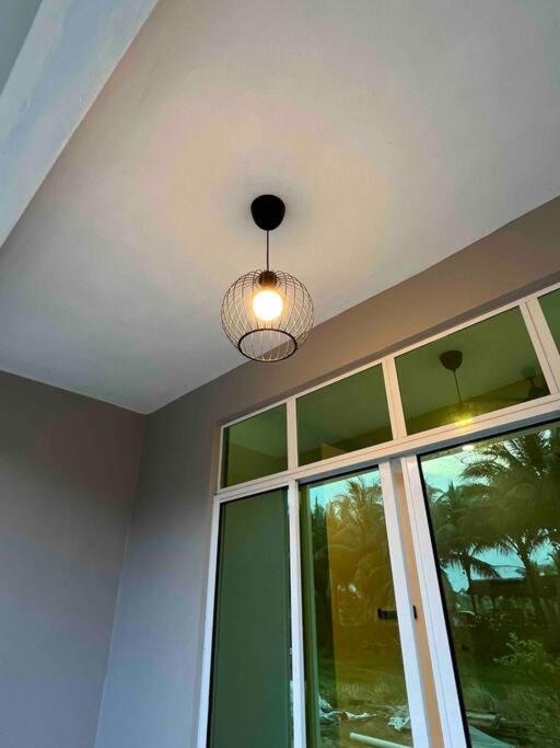Majestic Homestay - Pasir Puteh Luaran gambar