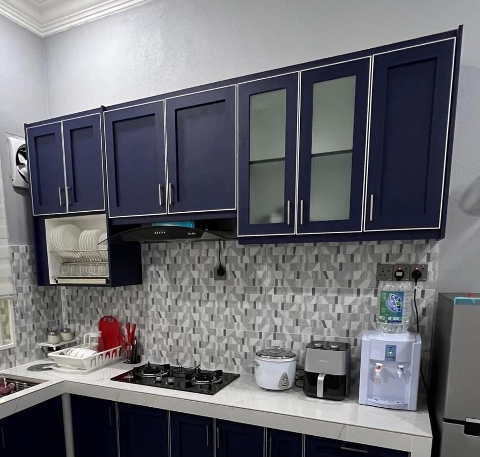 Majestic Homestay - Pasir Puteh Luaran gambar