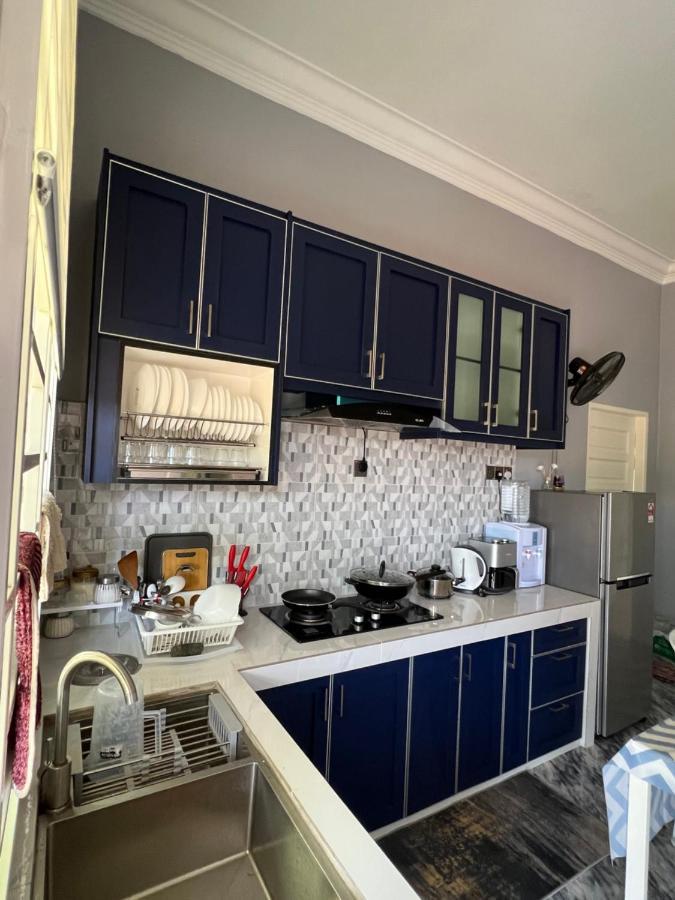 Majestic Homestay - Pasir Puteh Luaran gambar